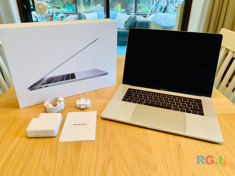 Самый продаваемый Apple MacBook Pro 15 Retina 2,5 ГГц i7 16 ГБ 512 ГБ